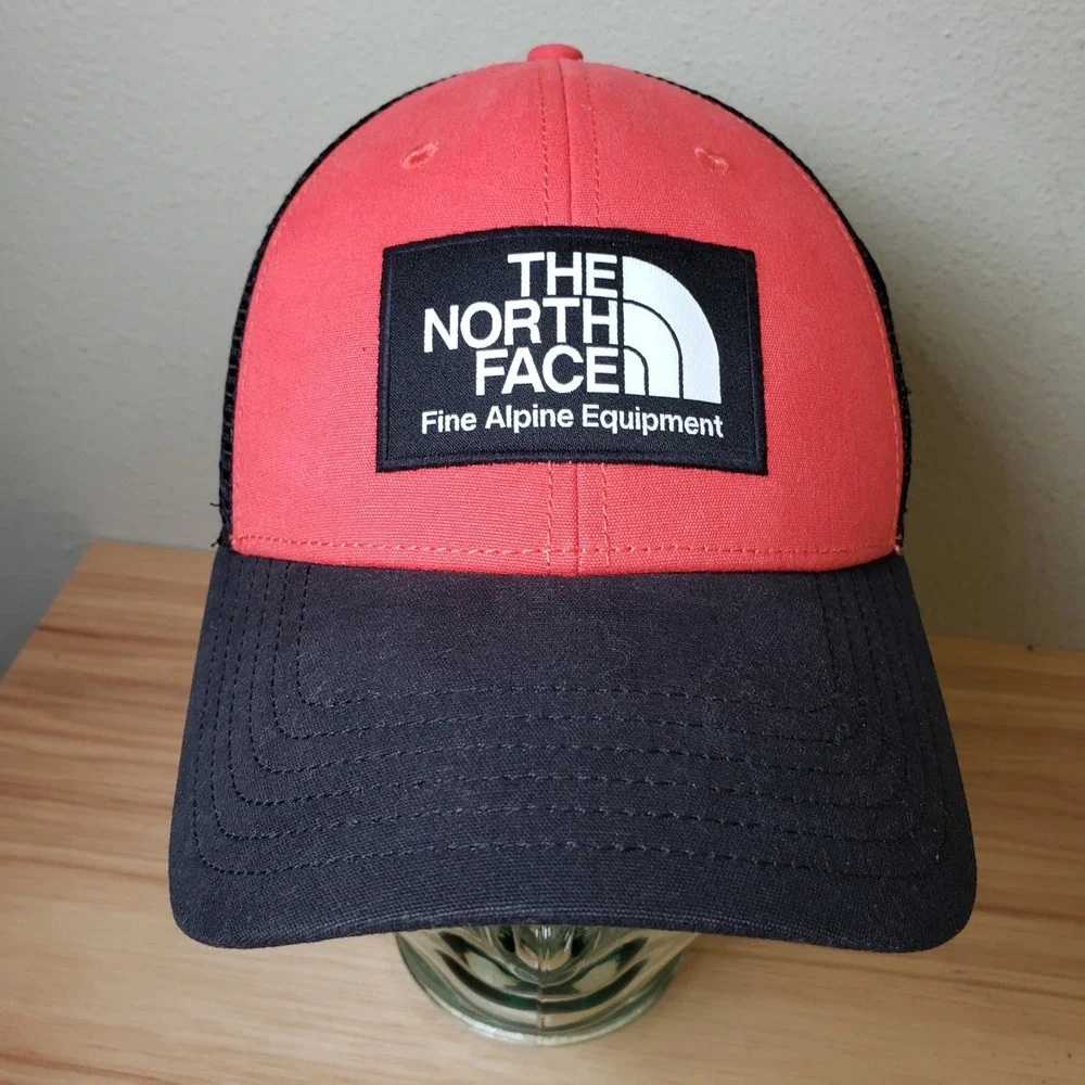 The North Face Mesh Back Snapback Hat Cap Black Red‎ Gorpcore Outdoorsman Hiking